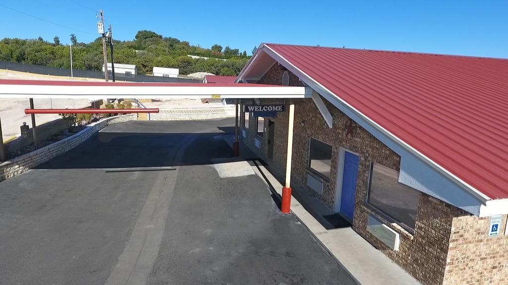 Hillcrest Inn & Suites Ozona Esterno foto